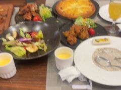 -东方豪景花园酒店·怡景旋转餐厅