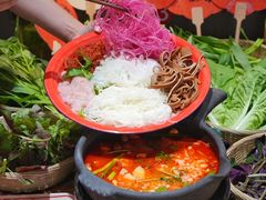 -黔二妞地摊火锅(龙华清湖店)