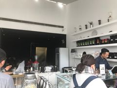 -UNI UNI(环亚凯瑟琳店)
