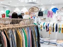 -广州白马服装市场