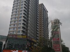 -宝龙城(杭州滨江店)