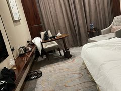 -蓝蔻酒店(深圳东站布吉万象汇店)