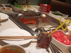-海底捞火锅鲜切牛肉主题店(长寿路店)