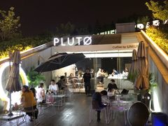 门面-UNI UNI(环亚凯瑟琳店)