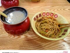 -周真真南昌粉面(实验学校店)