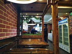 -万和春排骨砂锅米饭(湖北路店)