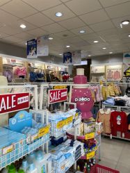 -爱婴室(上海松江景德路店)