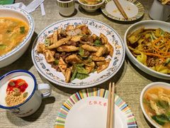 -巴依兄弟西域美食(机场店)