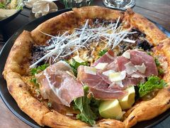 牛油果帕尔马生火腿披萨-O'mills Sourdough Bakery&Bistro(永嘉路店)