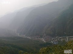 -藏龙百瀑风景区