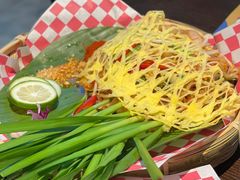 铁道市场炒金边粉-泰妃殿(武汉首店)