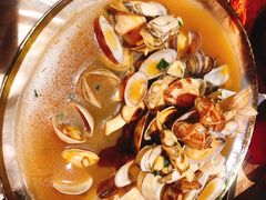 -虾弄弄海派小龙虾·牛羊蝎子火锅