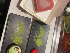 -海底捞火锅(长宁路龙之梦店)