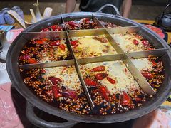 -白乐天毛肚火锅馆(南滨路店)