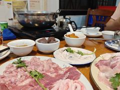 -华哥新鲜猪精品美食