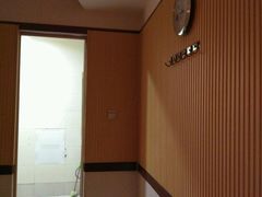 -鑫港隆休闲会所(海燕·玉兰花园店)