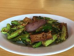 -ZF Seafood Restaurant 卓峰海鲜餐