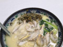 -明呈黄鱼面馆(斜土路店)