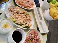 -野迹·石橄榄鸡·烧烤(新洲店)