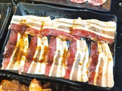 招牌五花肉-燚青春泥炉烤肉(东泰店)