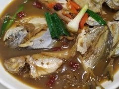 -鑫悦楼煎蟹·16年海鲜大排档