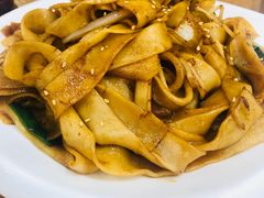 -广东小美食(果戈里大街店)