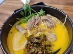 酸汤雪花肥牛面-和府捞面(东直门银座店)