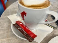 -维也纳国际机场