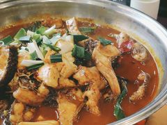 铁锅秘制江鲶-刘胖子家常菜·蹄花焖藕(中南店)