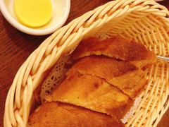 布利奶酪意式青酱脆面包片-Entrecôte 法国牛扒馆(保利·时光里店)