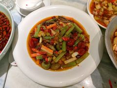 -孔雀云贵川·融合菜(长宁来福士店)
