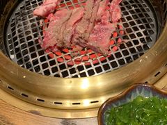 -肉魁屋·烧肉·烧鸟·酒场(高新店)