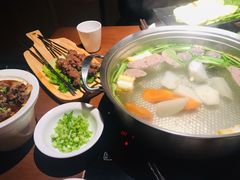 -牛焱·贵州黄牛肉火锅(城西银泰店)