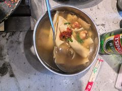 -破瓦寒窑·地摊烤羊排