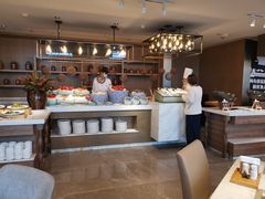 自助取餐区-都会尚膳·海鲜自助餐厅(重庆万豪酒店)