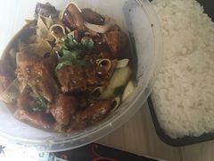 -吉吉向上炭烤鸡肉煲(大学城店)
