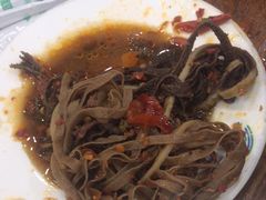 -金鼎雪山牦牛杂火锅(理县总店)