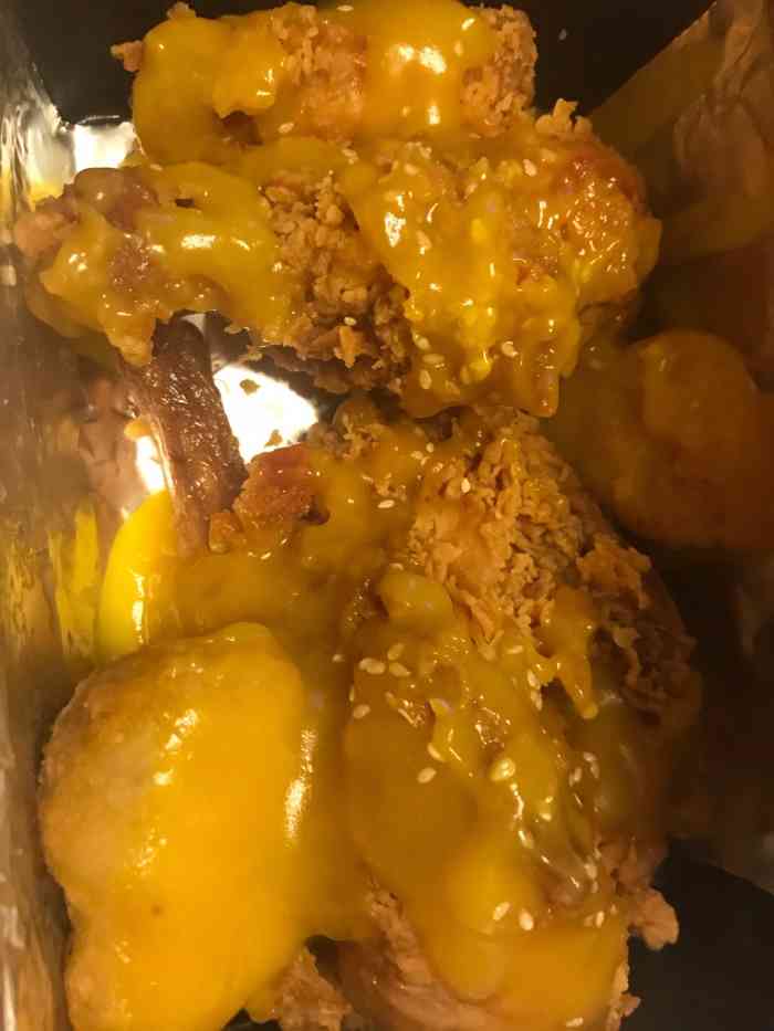 honey韩式炸鸡(动物园店)-"点的外卖～也是朋友推荐的他们家说他们家