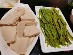 -广信猪骨煲·猪肚鸡(华东万和城店)