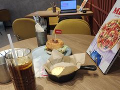-必胜客(华都店)