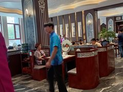 -哈啾嗨·新概念蒙餐(红星新城店)