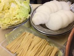 -月圆火锅(宁海东路二店)