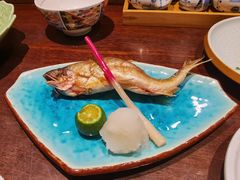 盐烤香鱼-加奈日本料理