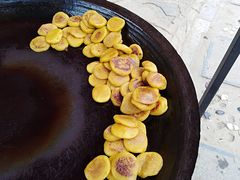 -高荡千年布依古寨旅游景区