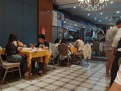 -鹏城人家海鲜酒家·23年老字号(较场尾店)