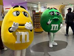 -m豆巧克力世界(上海世茂广场店)