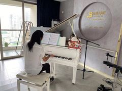 -乐尚音乐空间·钢琴·声乐·架子鼓(会展中心店)
