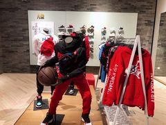 -Air Jordan(世贸天阶店)