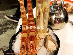 花竹虾-鲜入围煮花胶鸡海鲜火锅