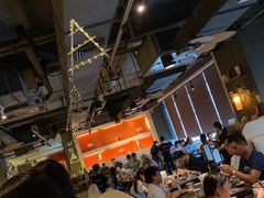 大堂-大头虾越式风味餐厅(光明广场店)